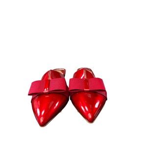 J Renee Raziella Red Heels Size 7 | Sample Sale 2021 | 2-Inch Kitten Heel